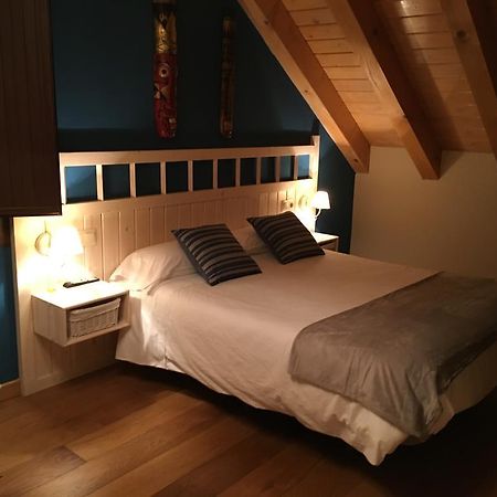 Hostal Otsoa Escároz Esterno foto